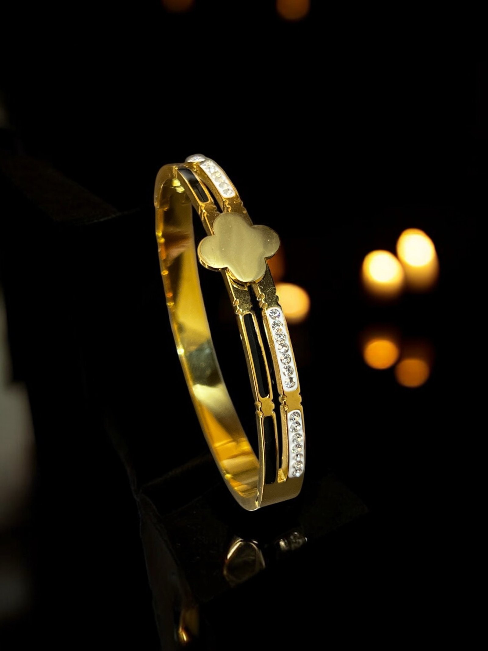 Quatrefoil Diamond Bracelet - Image 2