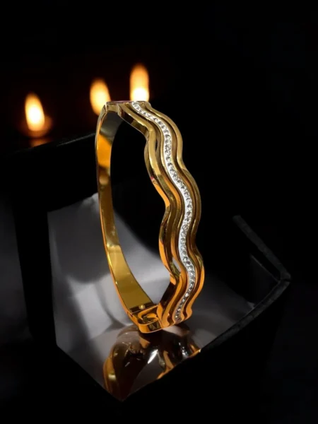 Wave Shine Bracelet
