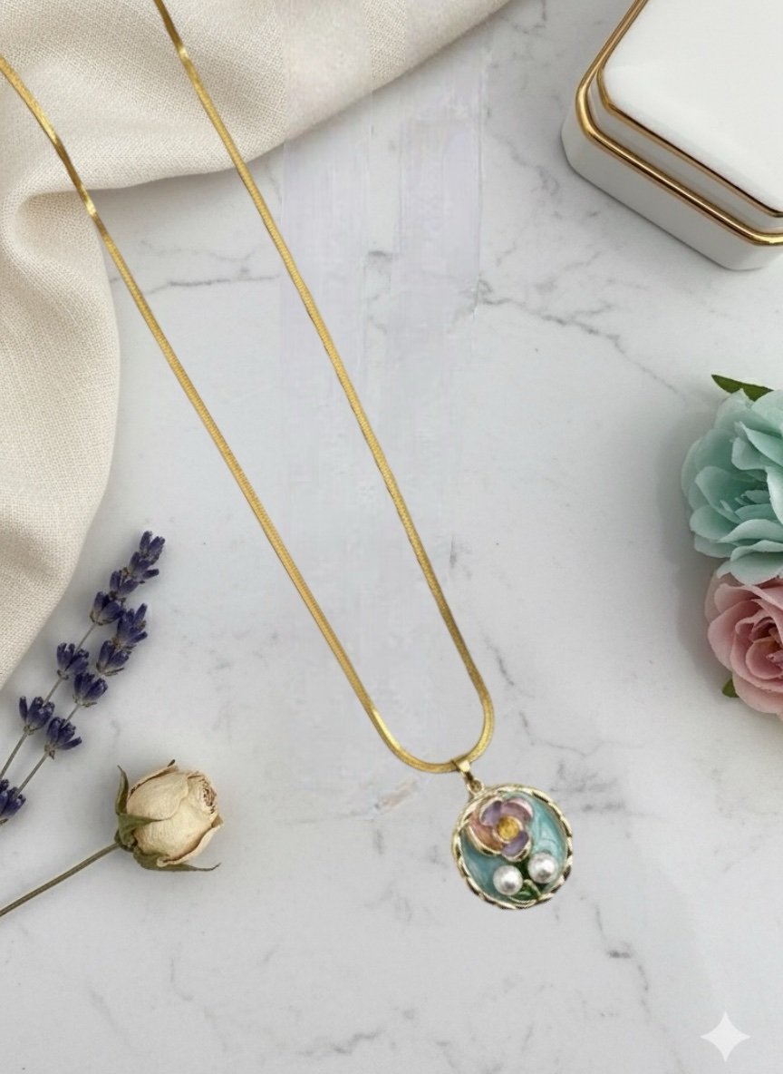 Floral Pearl Pendant Necklace - Image 3