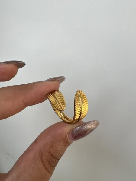 Elegant Gold Double Leaf Adjustable Ring for Women